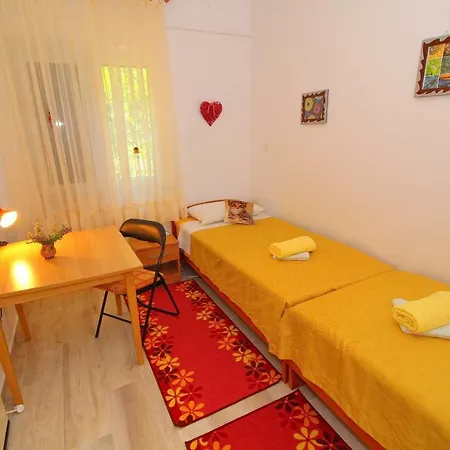 Tanja Apartamento Lumbarda
